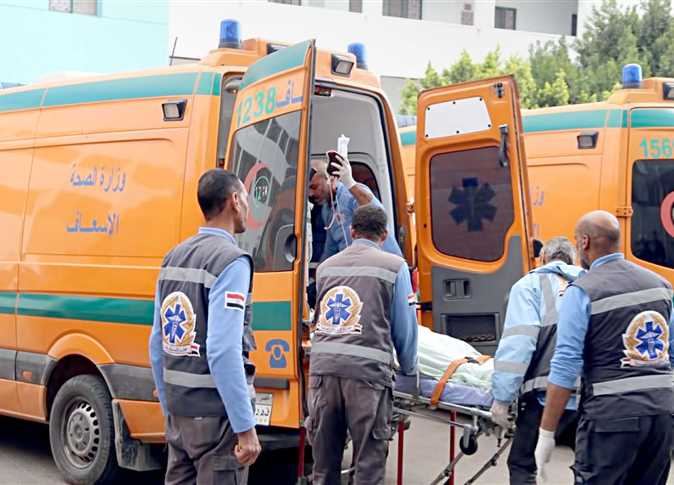  بالاسماء : إصابة 3 أشخاص في حادث انقلاب توك توك في ترعة بكفر الشيخ