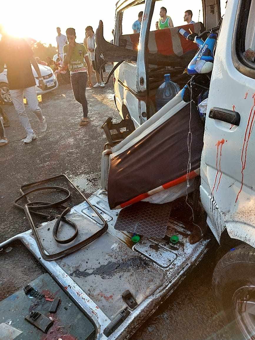  بالاسماء والصور : تفاصيل إصابة 18 شخصاً في حادث انقلاب ميكروباص بكفر الشيخ