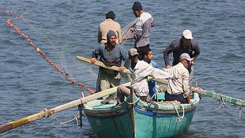  لانش إيطالى ينقذ 80 صيادًا من برج مغيزل من الغرق قبالة السواحل الليبية