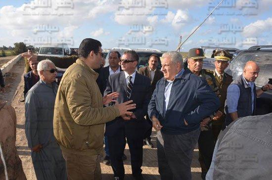 رئيس جمعية الصيادين بمطوبس : مسؤولو  المحافظة منعونا من حضور زيارة 