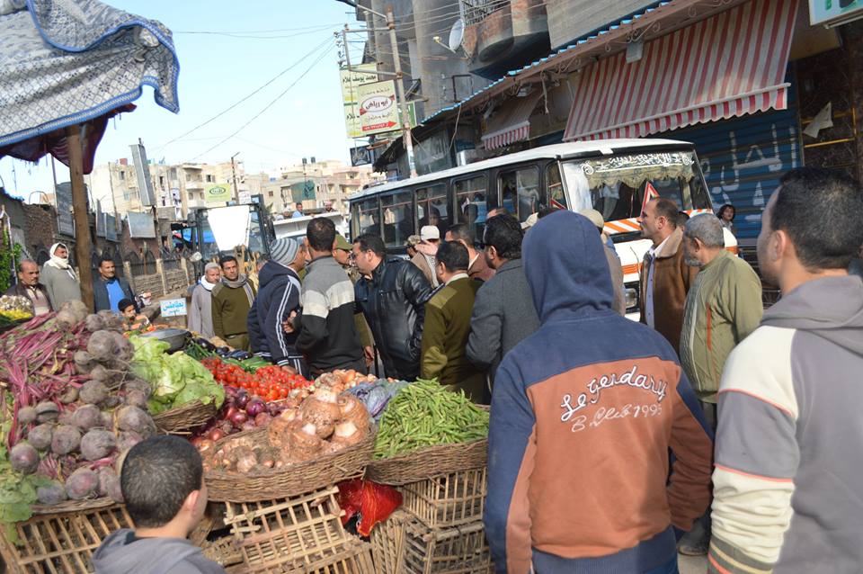  إزالة 50 حالة تعد فى مدينة مطوبس بكفر الشيخ