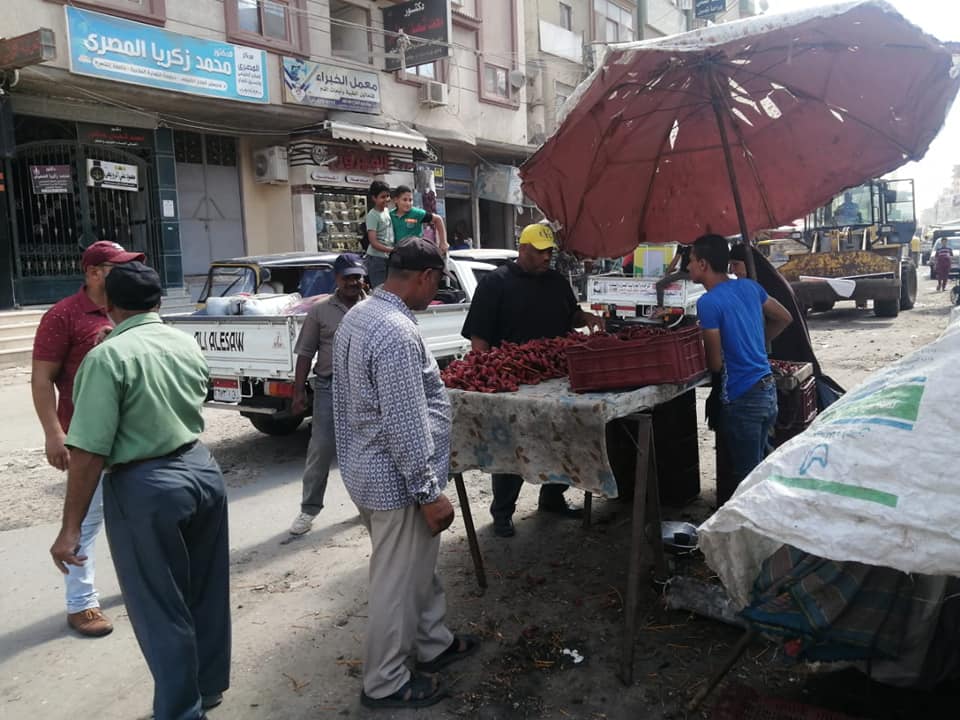  حملة مكبرة لإزالة الاشغالات بشوارع سيدي سالم 